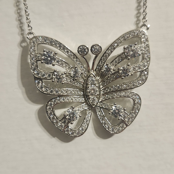 CERTIFIED 3.33 Carat VVS1 D EX MARIAH BUTTERFLY Moissanite Diamond NECKLACE *NEW - Picture 9 of 16
